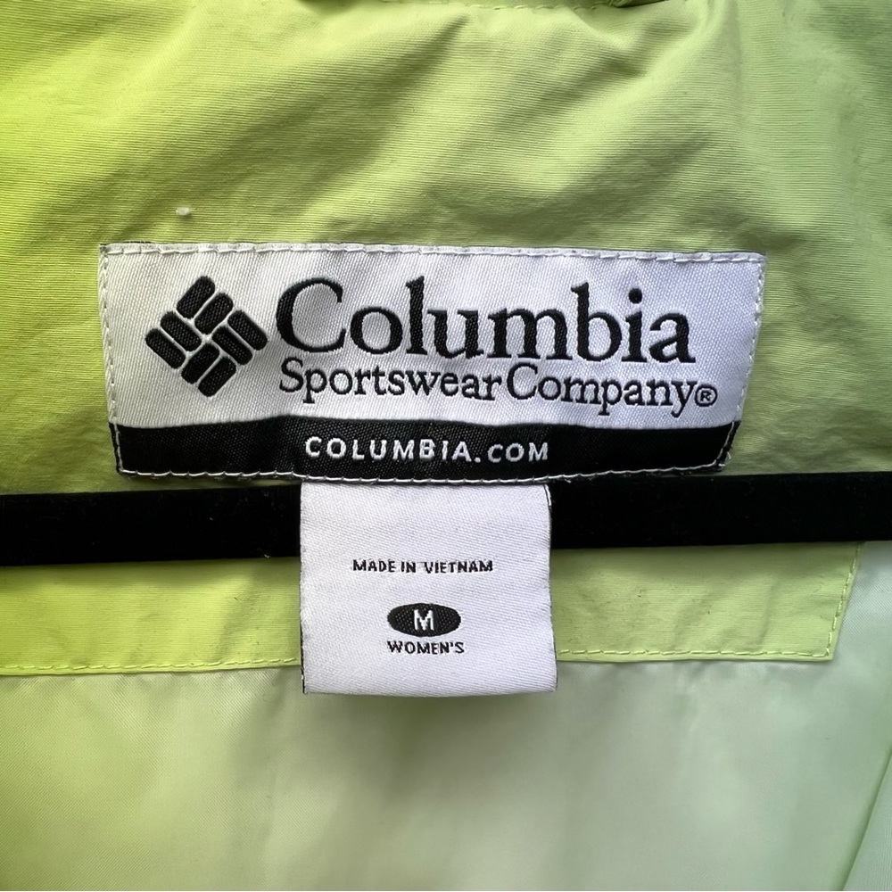 Women’s Columbia Windbreaker - Picture 10 of 10